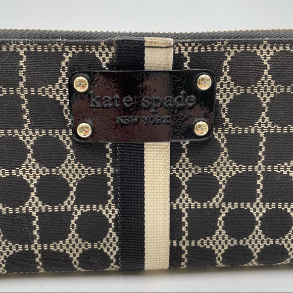 Kate Spade Classic Noel Neda Black Cream Canvas Zip Around Wallet - Picture 2 of 14